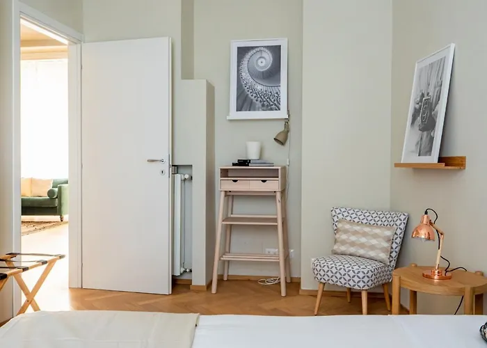 The Best Rent - Cozy Two-Bedrooms Apartment In Pasteur District